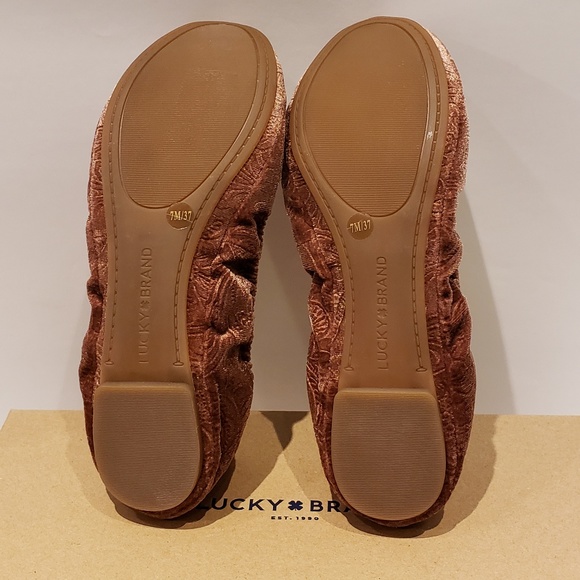 Lucky Brand Emmie Flats in Sable color - Picture 6 of 6